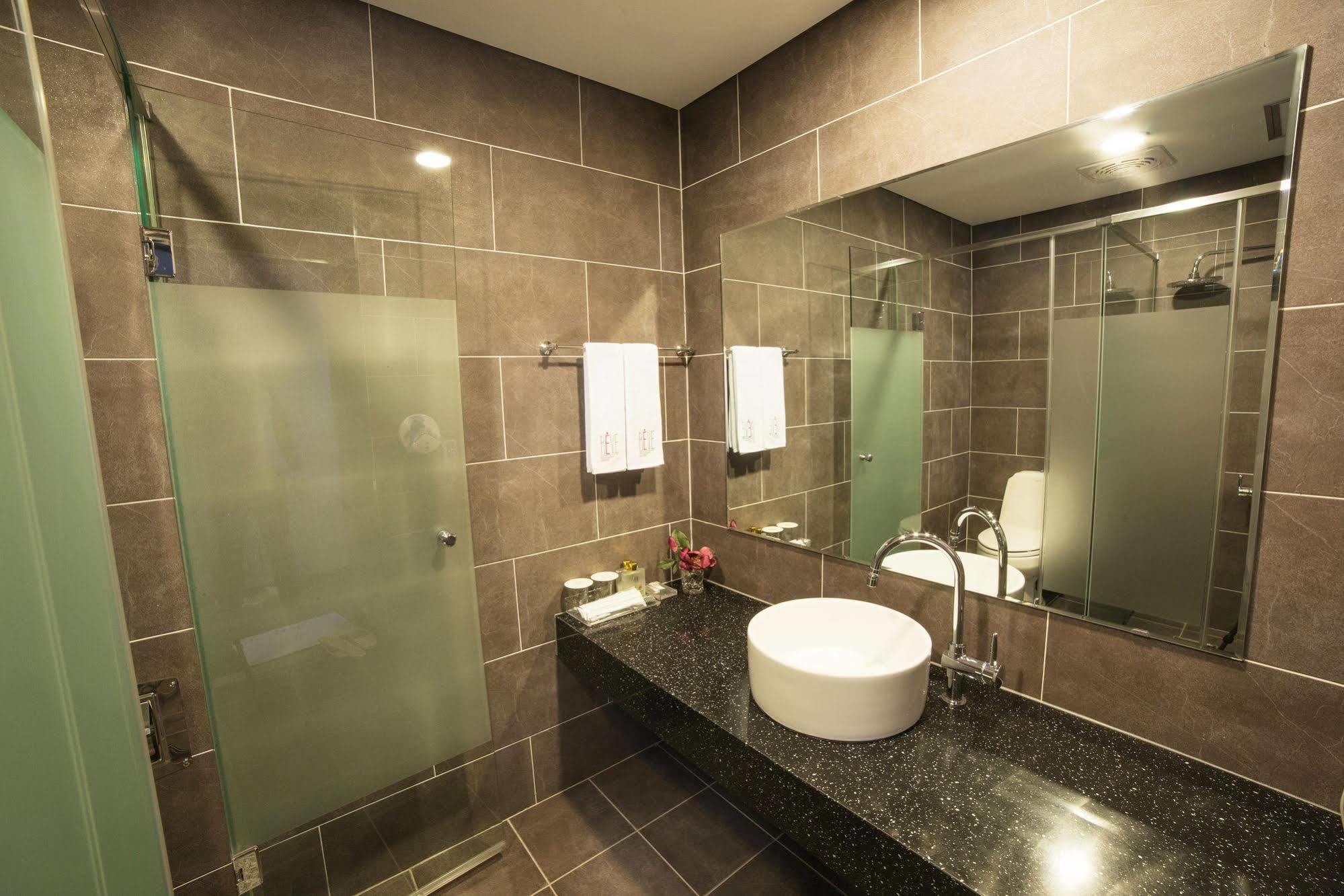 Reve Business Hotel 제주 외부 사진